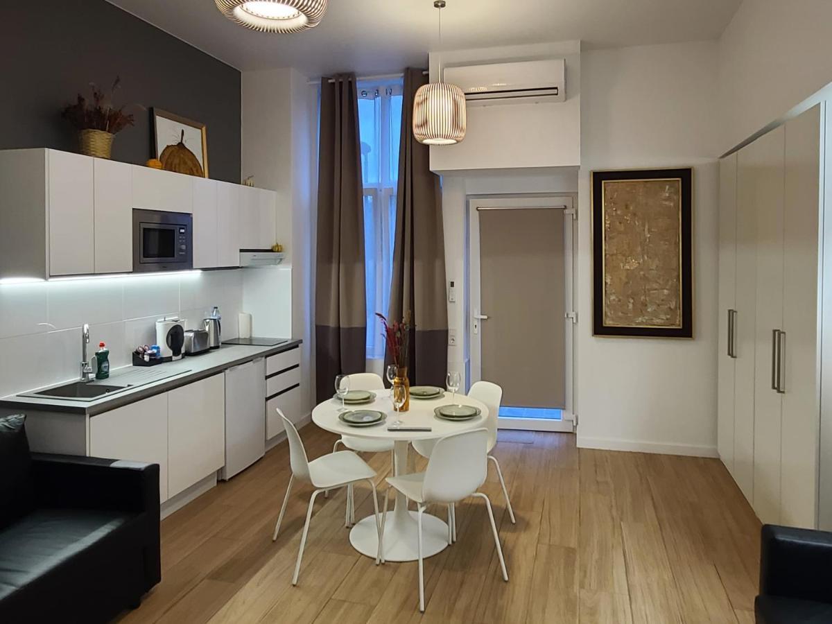 Las Artes Hlius Luxury Apartments فالنسيا المظهر الخارجي الصورة