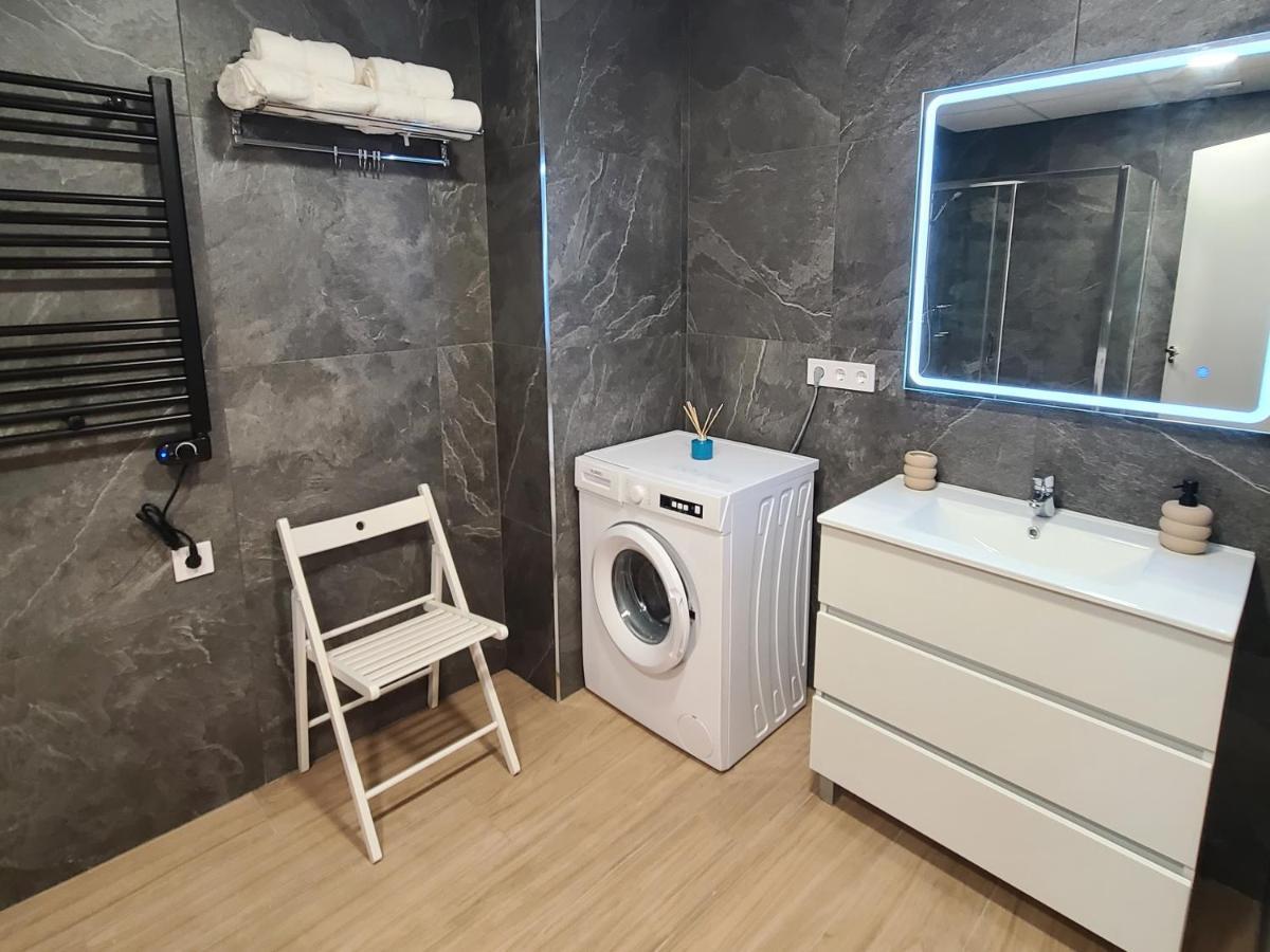 Las Artes Hlius Luxury Apartments فالنسيا المظهر الخارجي الصورة
